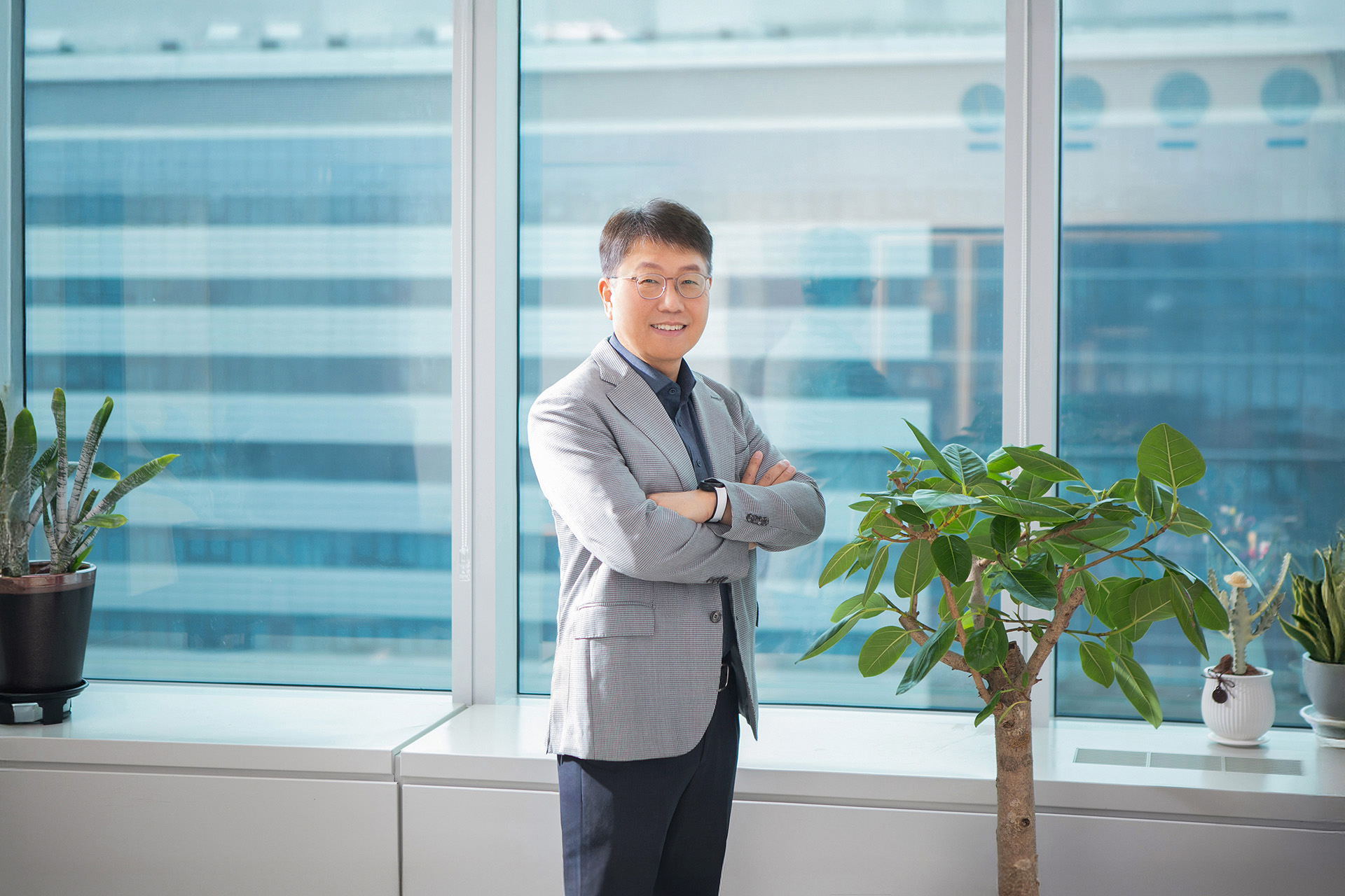 SAMSUNG ELECTRONICS
